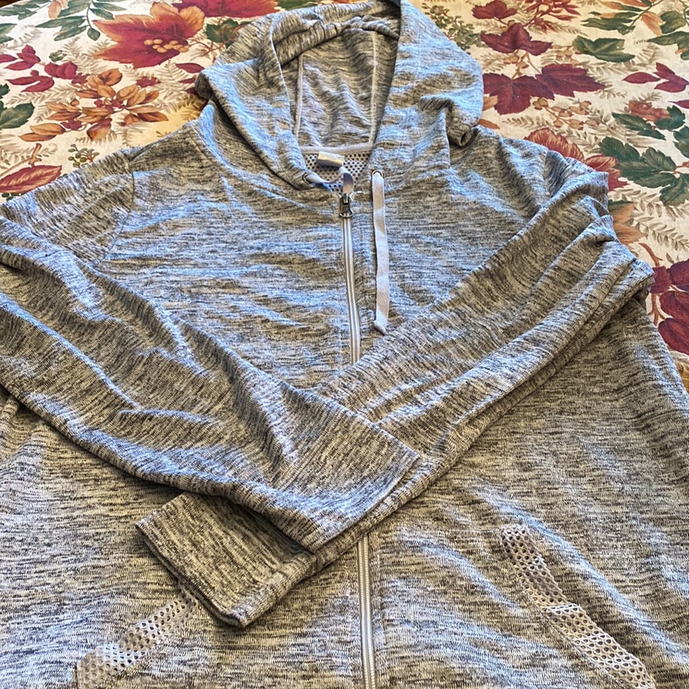 St John’s Bay Hoodie. L - Picture 3 of 3